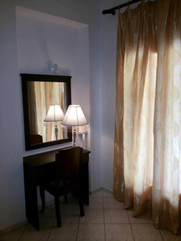 Hotel Mando Marathókampos Oda fotoğraf
